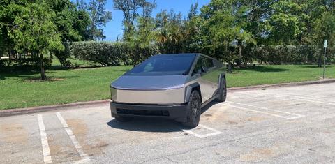 Tesla Cybertruck 2024