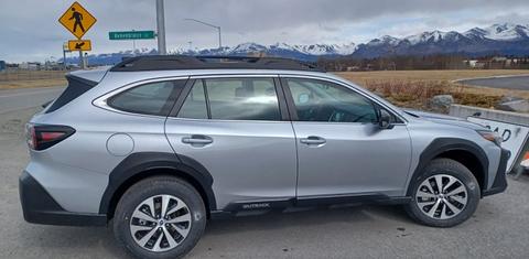 Subaru Outback 2025