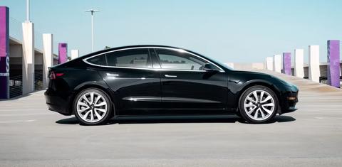 Tesla Model 3 2018
