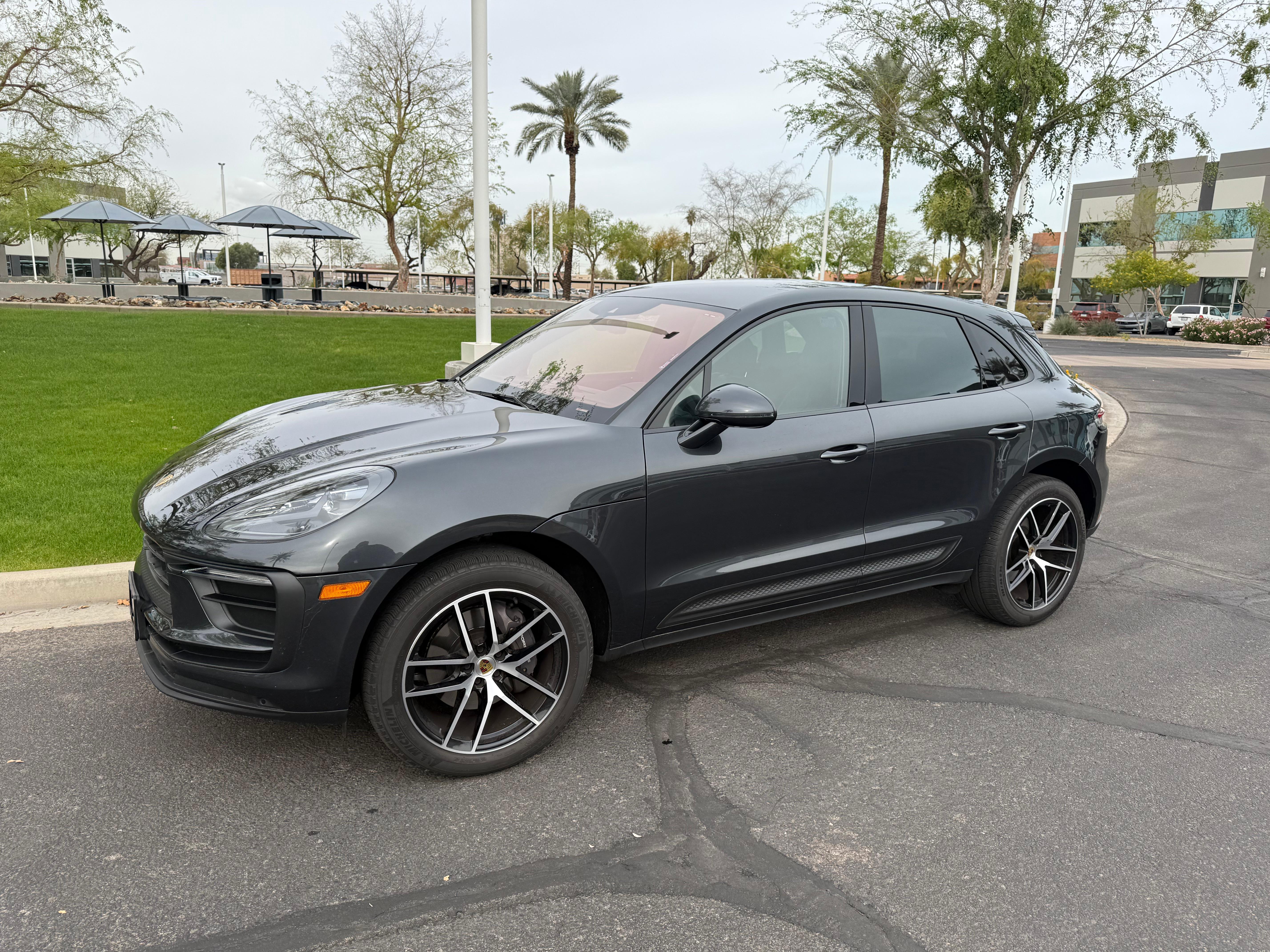 Porsche Macan 2022 in Phoenix, AZ