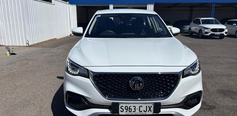 MG HS 2020