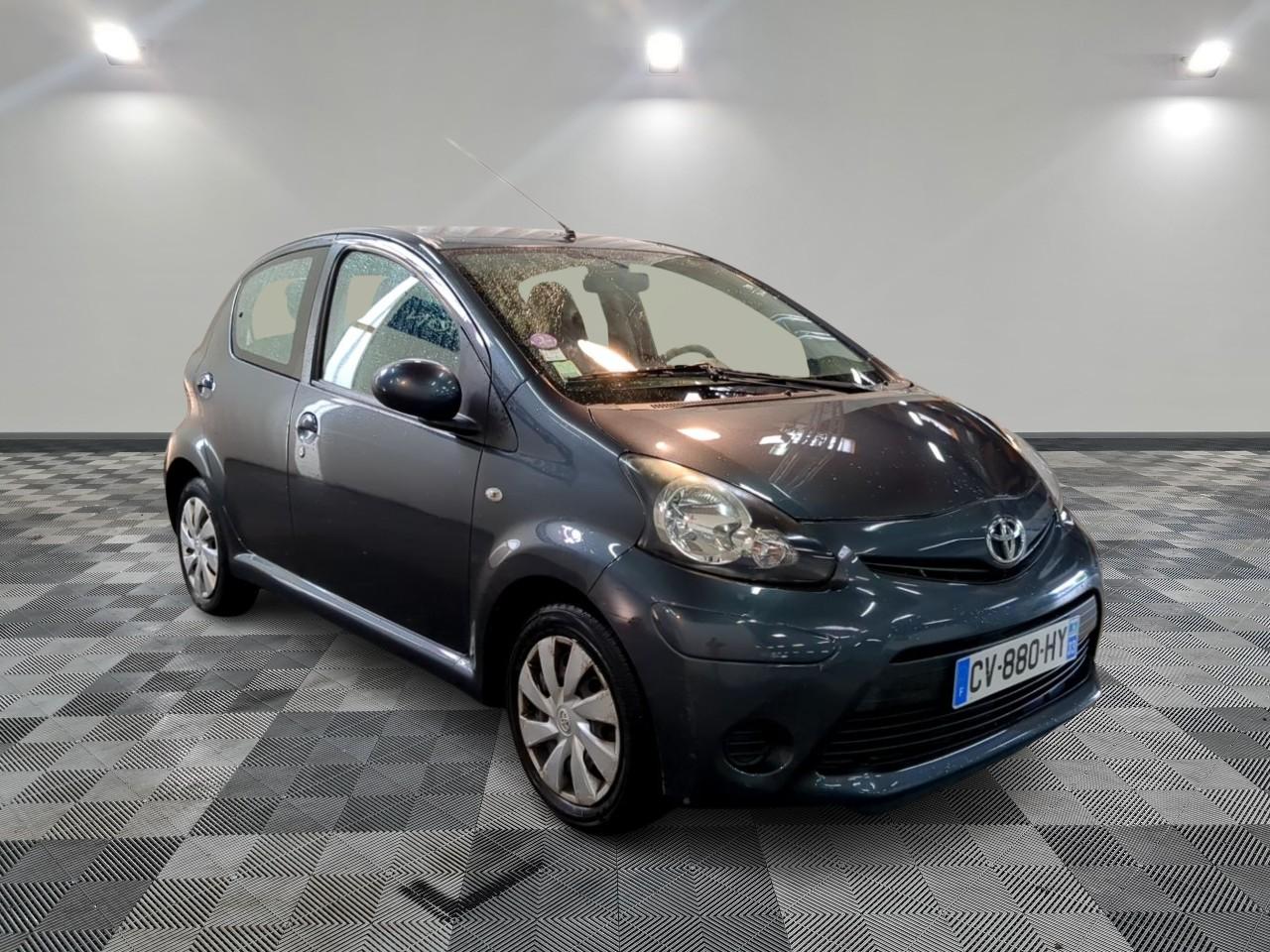 Toyota AYGO 2013 à Brest