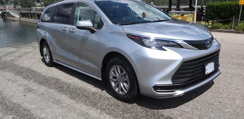 Toyota Sienna 2024