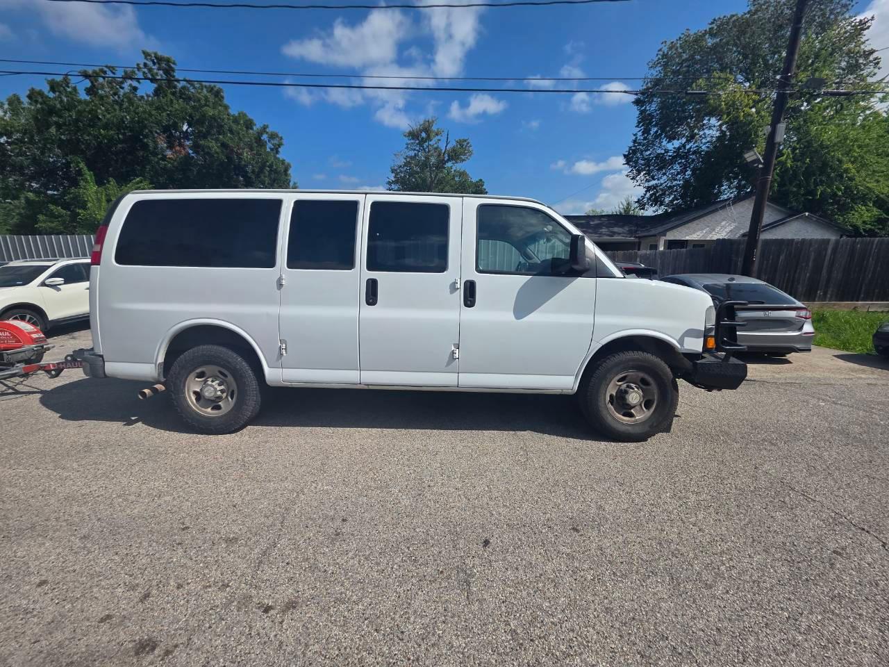 Chevrolet Express 2018 in Houston, TX