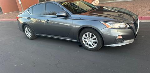 Nissan Altima 2020