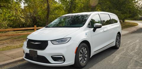 Chrysler Pacifica 2023