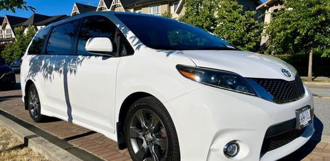 Toyota Sienna 2015