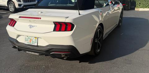 Ford Mustang 2024
