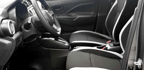 Nissan Versa 2025