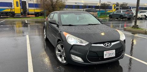 Hyundai Veloster 2013