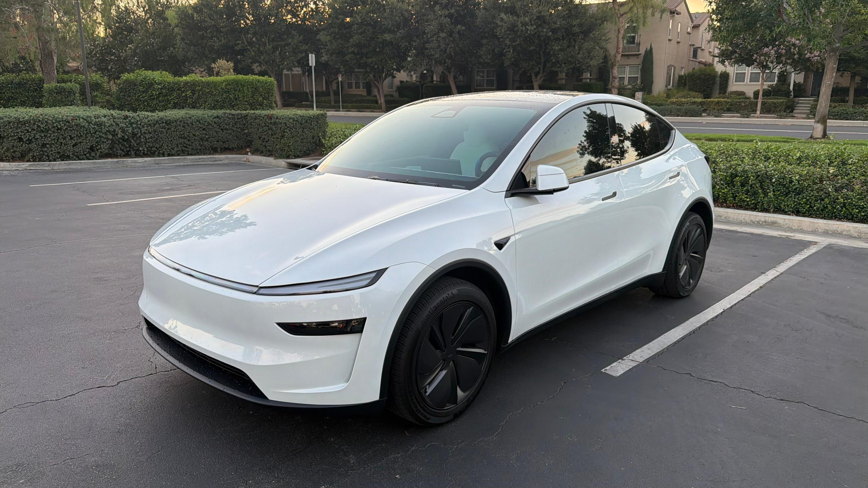 Tesla Model Y 2026 in Chino, CA
