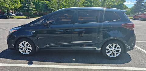 Kia Rondo 2017