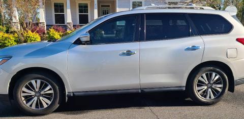 Nissan Pathfinder 2017