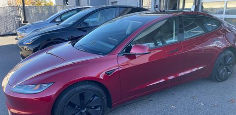Tesla Model 3 2024