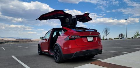 Tesla Model X 2022