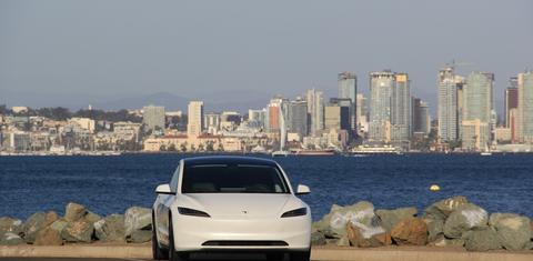 Tesla Model 3 2025