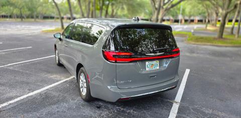 Chrysler Pacifica 2025