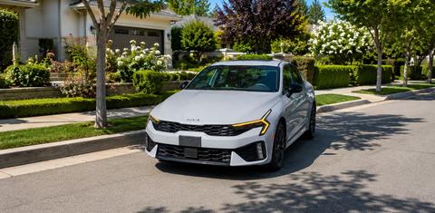 Kia K5 2025