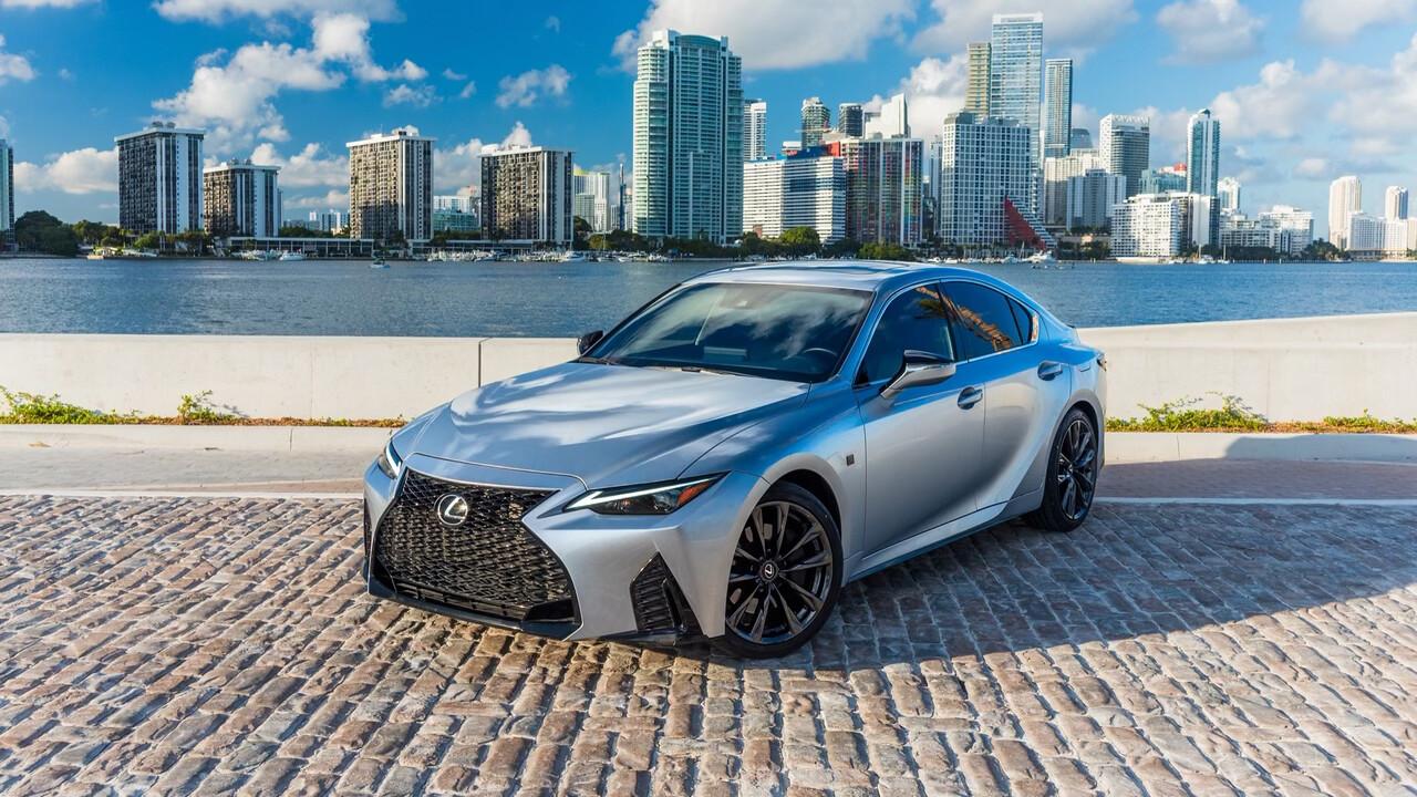 Lexus IS 2024 in Miami, FL