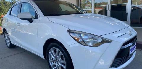 Toyota Yaris iA 2017