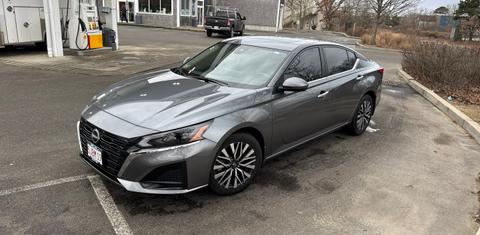 Nissan Altima 2023