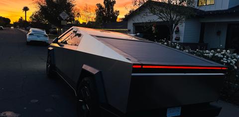 Tesla Cybertruck 2024