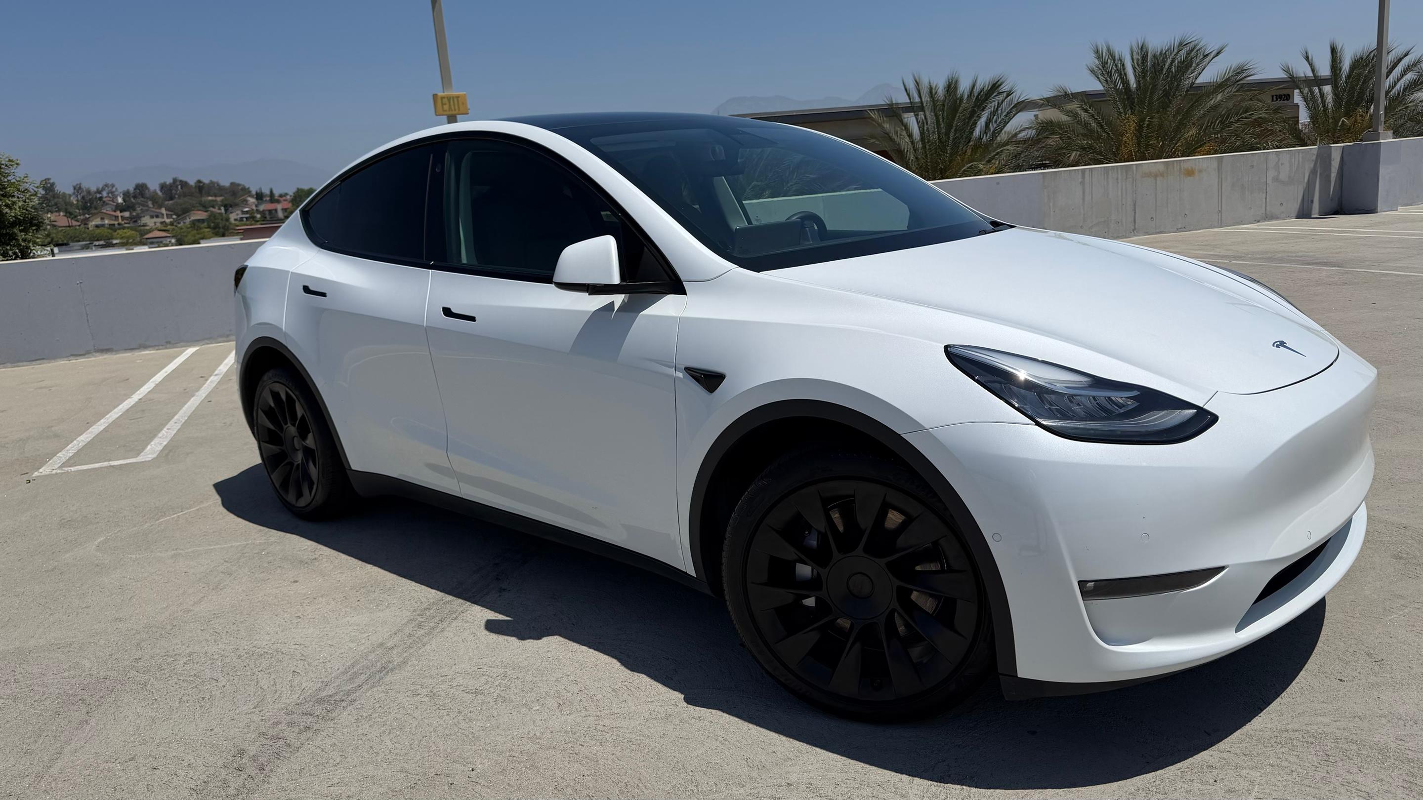 Tesla Model Y 2021 in Chino Hills, CA