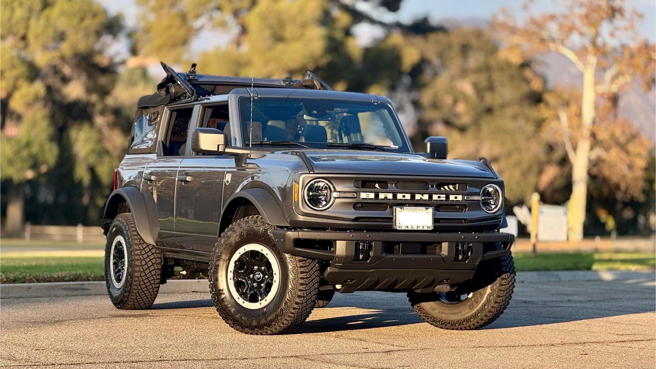 Ford Bronco 2024 in El Segundo, CA