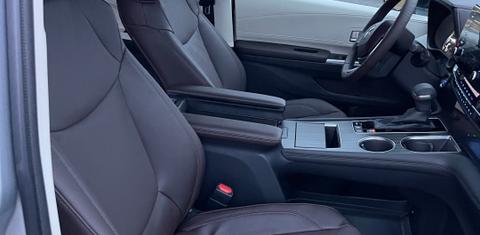 Toyota Sienna 2023