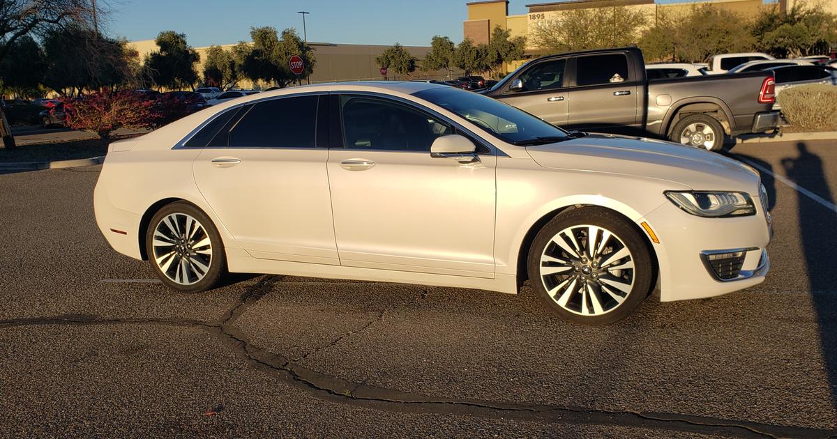 Lincoln MKZ 2017 rental in Litchfield Park, AZ by Rodrick L. Turo