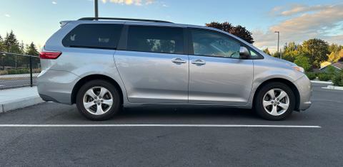 Toyota Sienna 2017