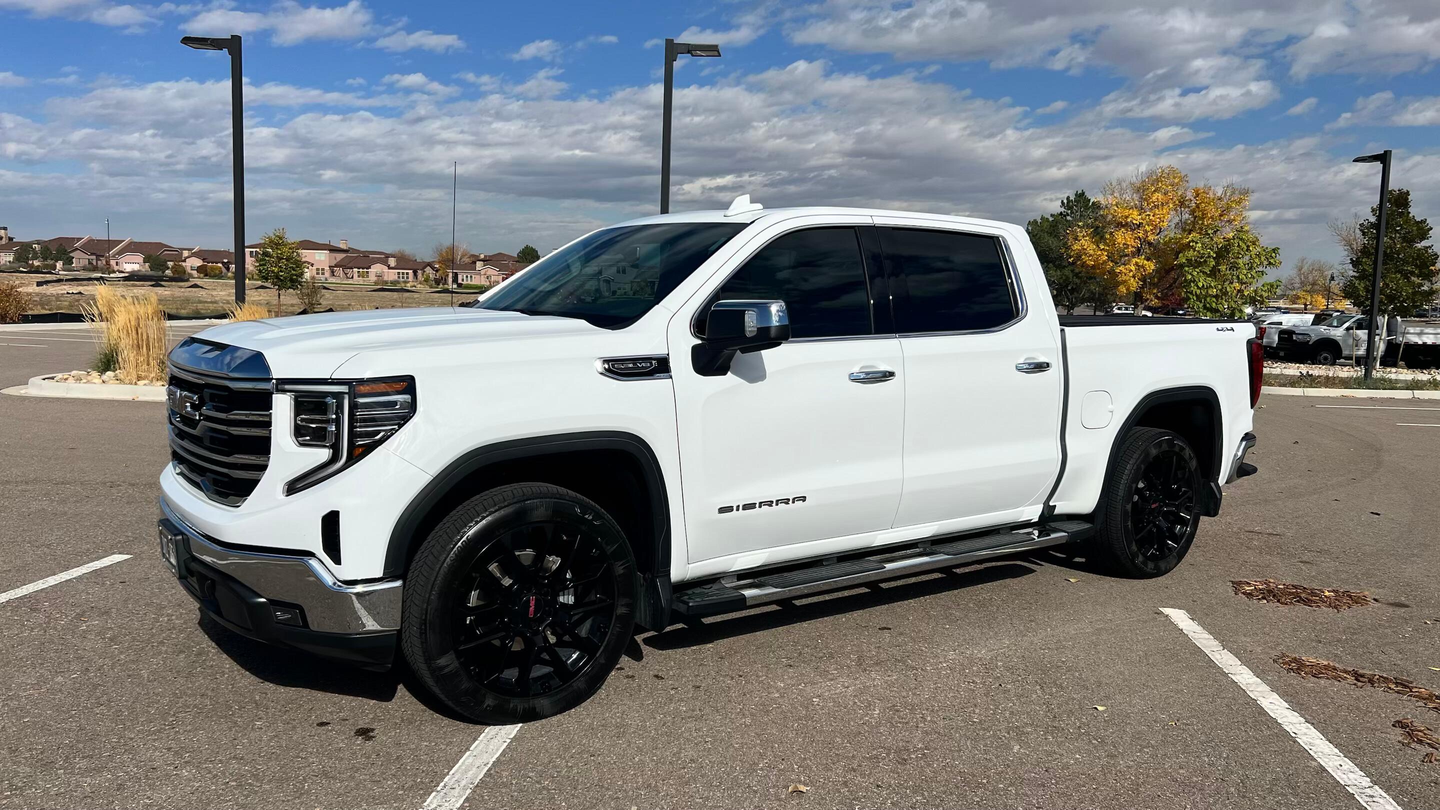GMC Sierra 1500 2023 in Commerce City, CO