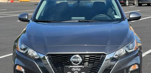 Nissan Altima 2020