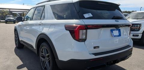 Ford Explorer 2025
