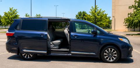 Toyota Sienna 2019