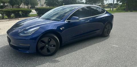 Tesla Model 3 2020
