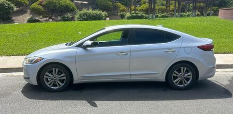 Hyundai Elantra 2018