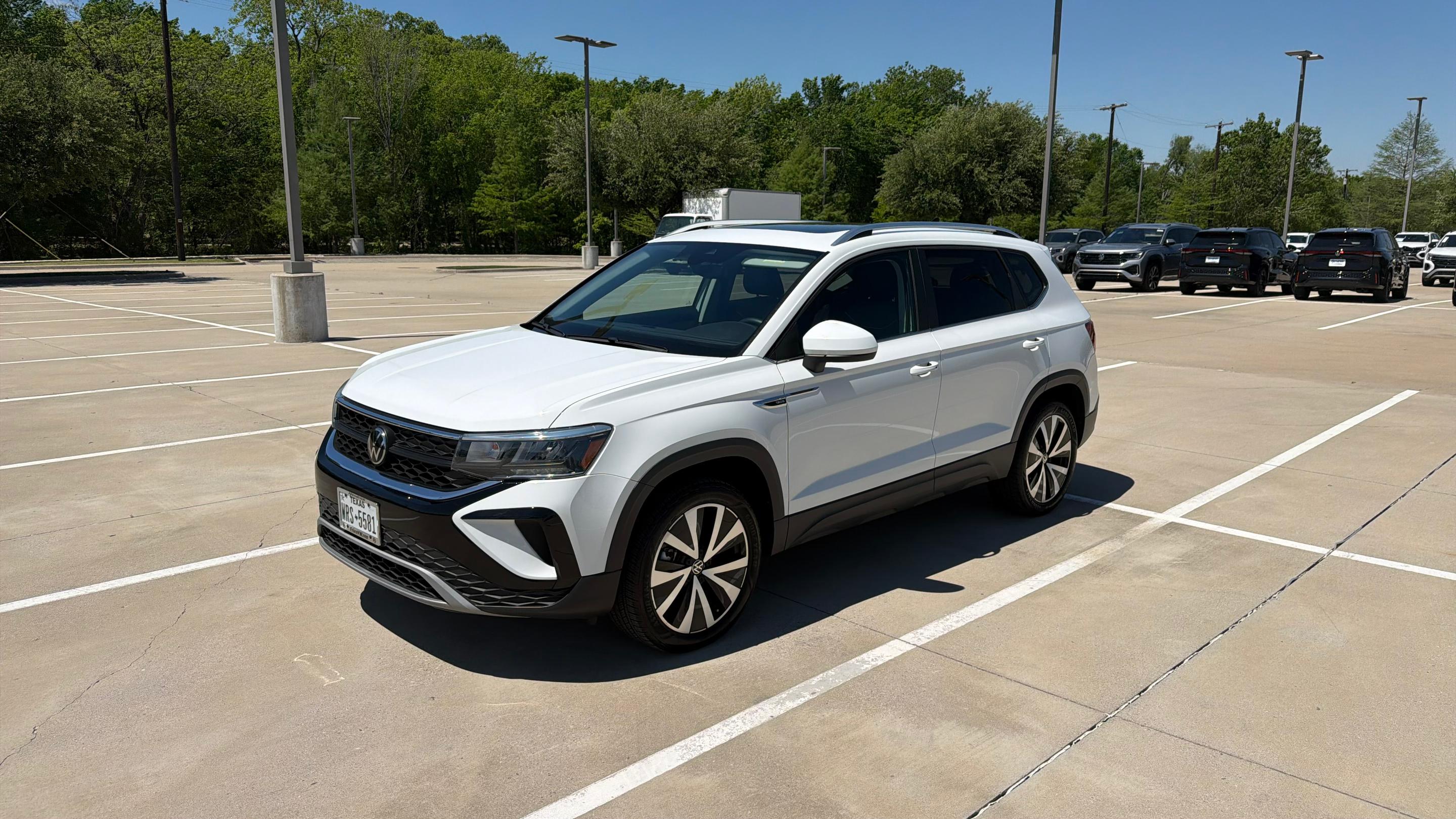 Volkswagen Taos 2023 in Euless, TX