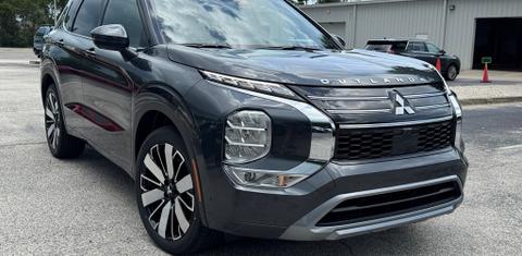 Mitsubishi Outlander 2025