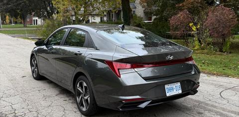 Hyundai Elantra 2023