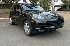 Porsche Cayenne car