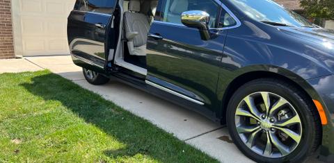 Chrysler Pacifica 2019