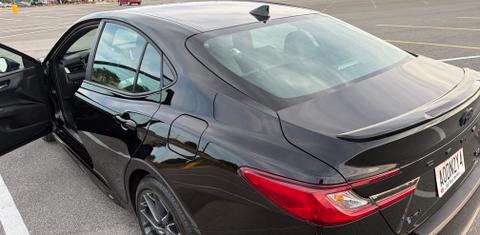 Toyota Camry Hybrid 2026
