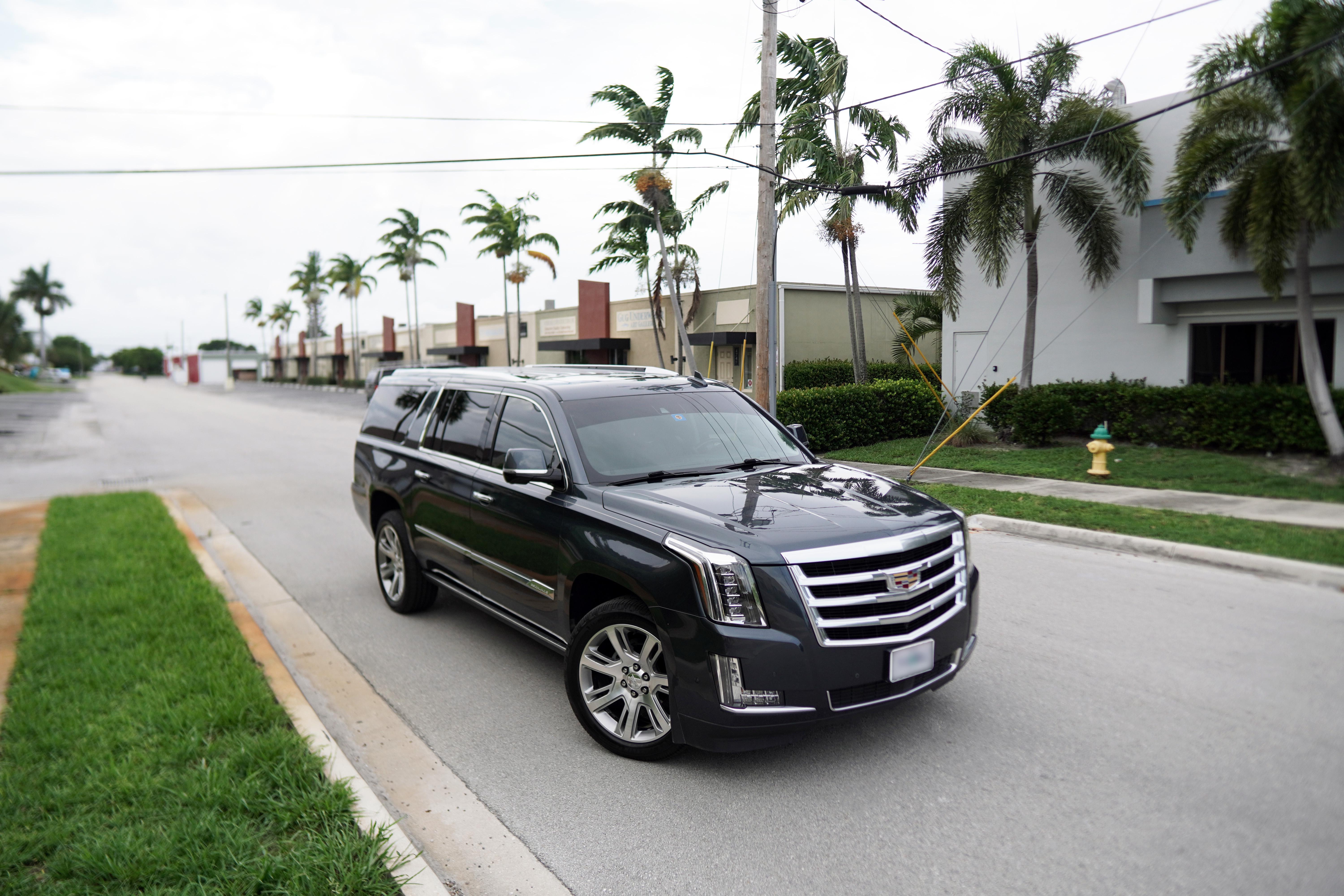 Cadillac Escalade ESV 2019 in Oakland Park, FL