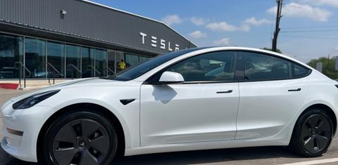 Tesla Model 3 2023