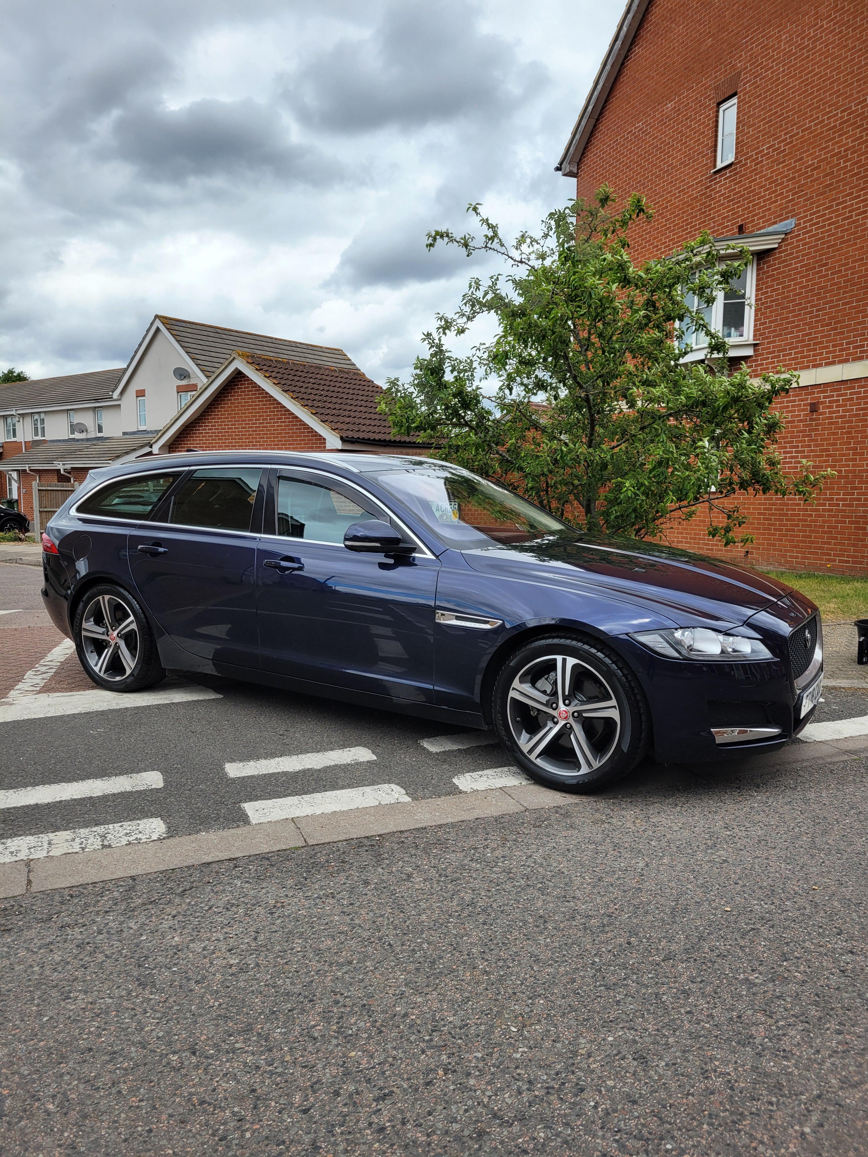 Jaguar XF 2018 in London
