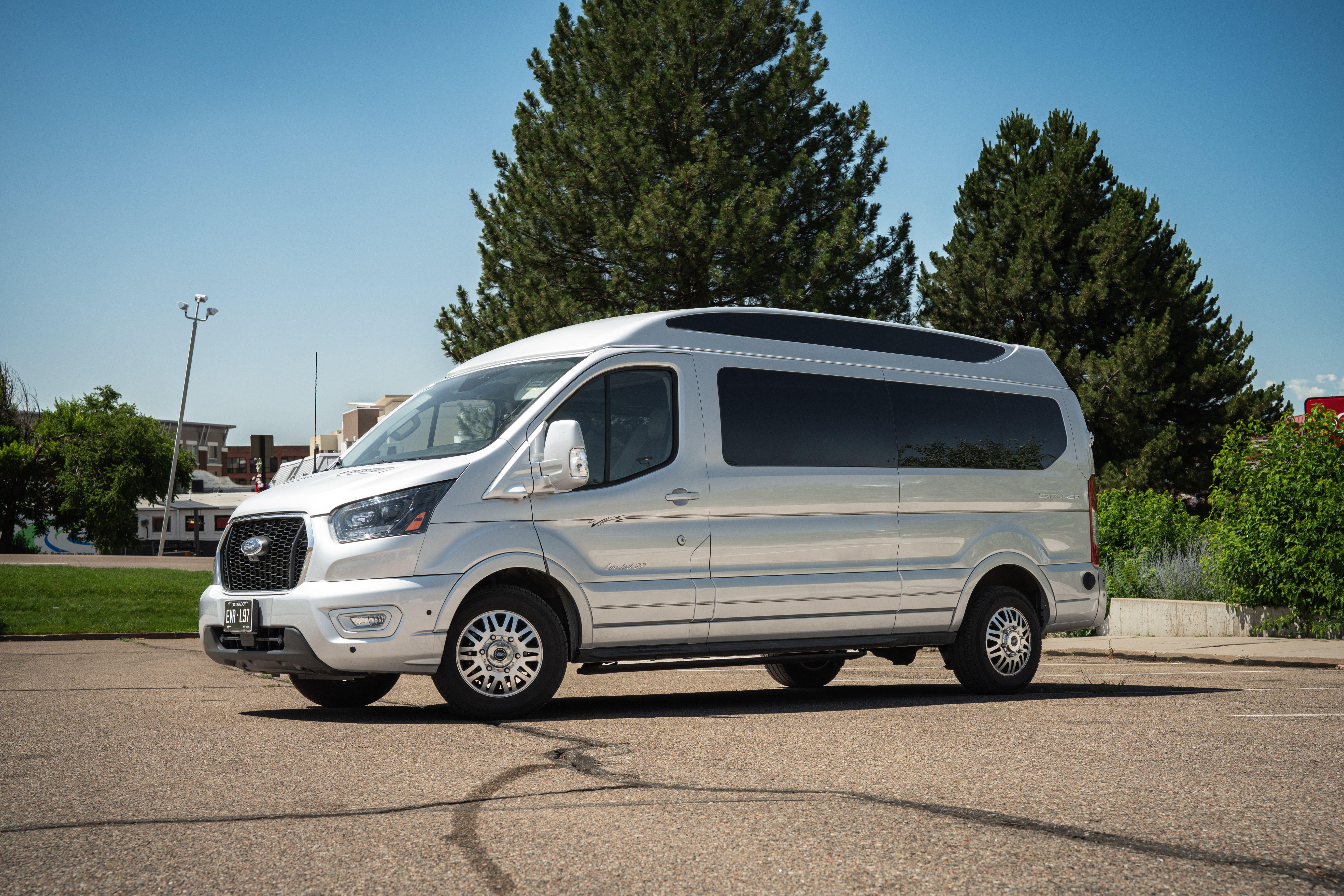 Ford Transit Cargo 2024 en Pueblo, CO