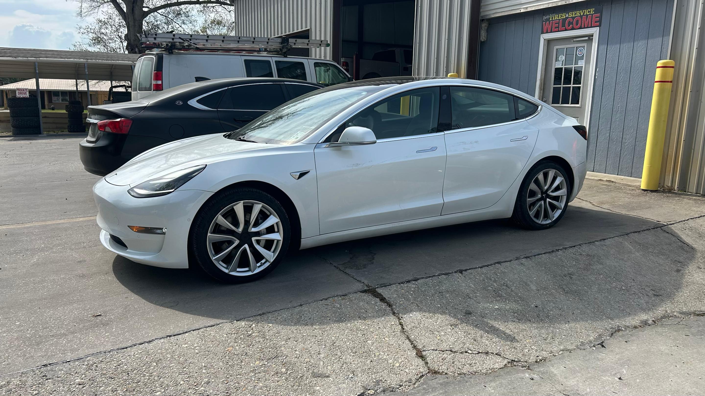 Tesla Model 3 2019 in Baton Rouge, LA