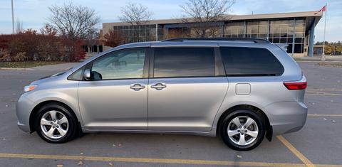 Toyota Sienna 2016