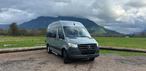 Mercedes-Benz Sprinter 2021